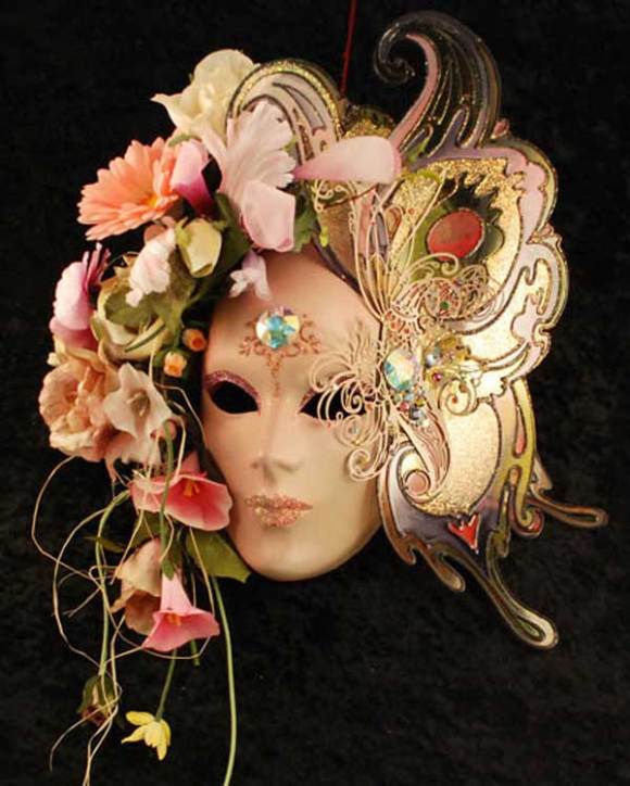 Primavera mask
